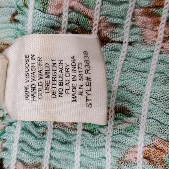 Anthropologie RAGA Shirred Bell Sleeve Crop Top, Size XSMALL, NWT - Picture 8 of 8